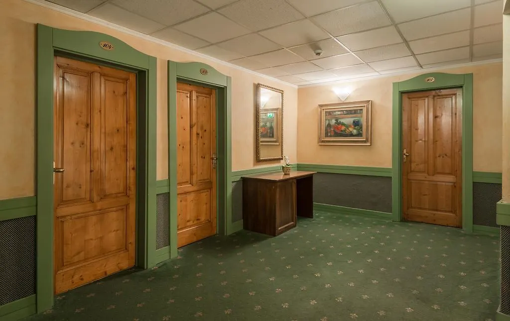 Hotel Minerva Palace Montecatini Terme 4*,  Italy